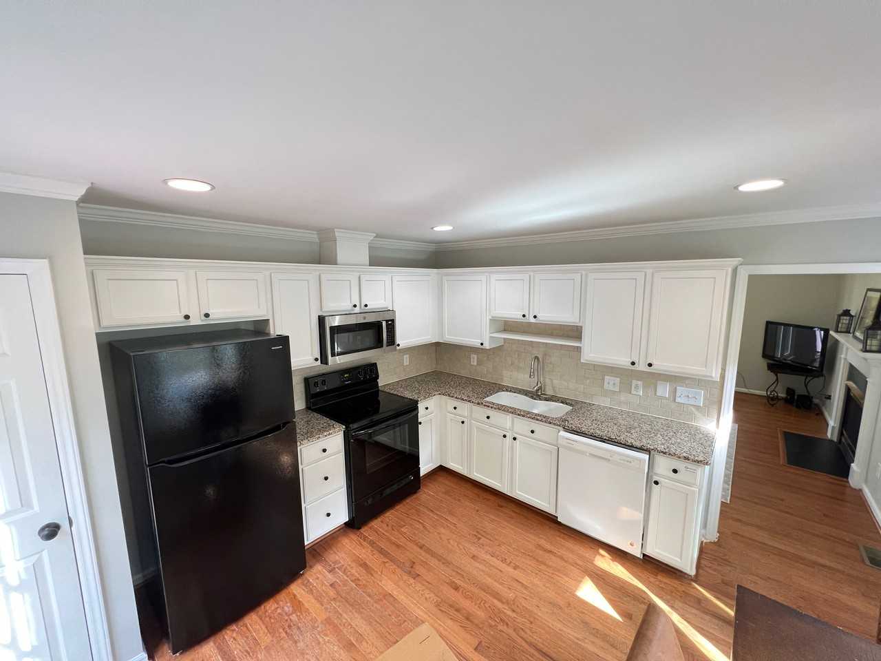 109 Kingsmill Rd - Photo 7 of 17