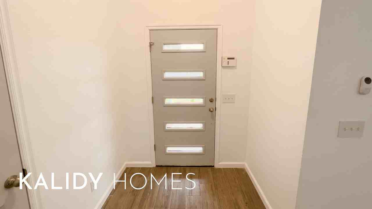 9317 Apple Dr #1 - Photo 7 of 50