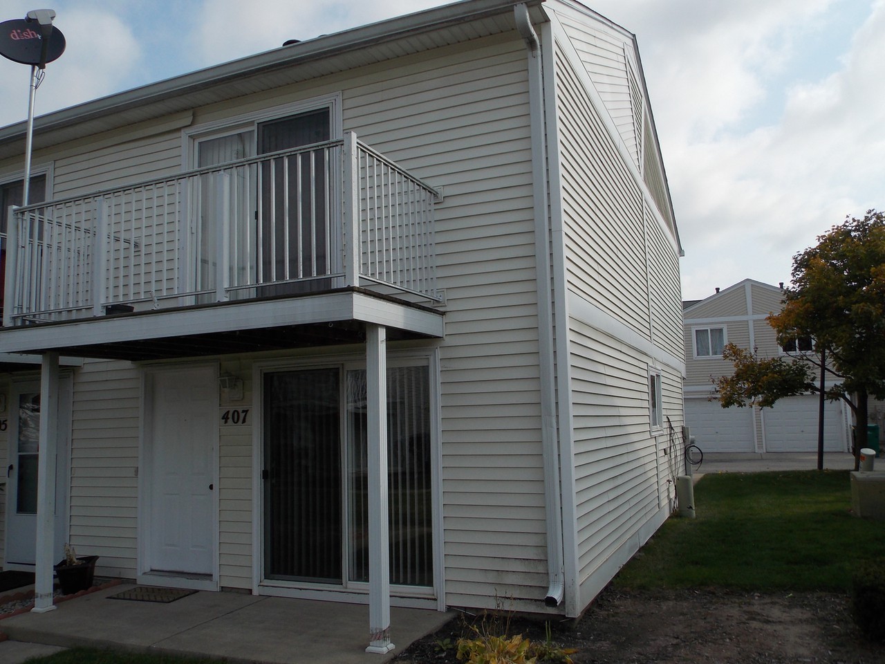 407 Meadow Green Ln #1 - Photo 2 of 30