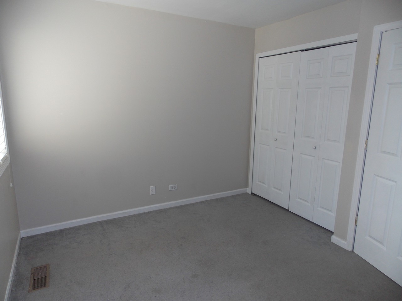 407 Meadow Green Ln #1 - Photo 7 of 30