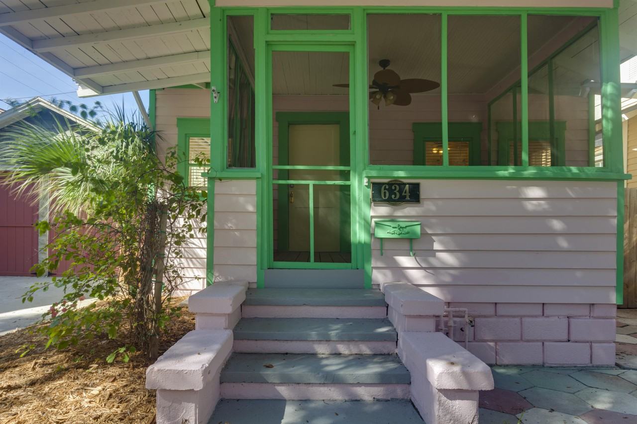 634 3rd St N #1 - Photo 3 of 42