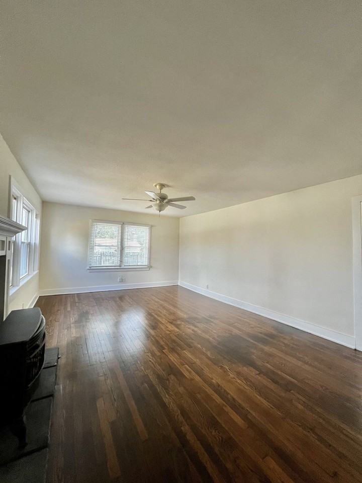 1510 Zinc Plant Rd - Photo 2 of 20