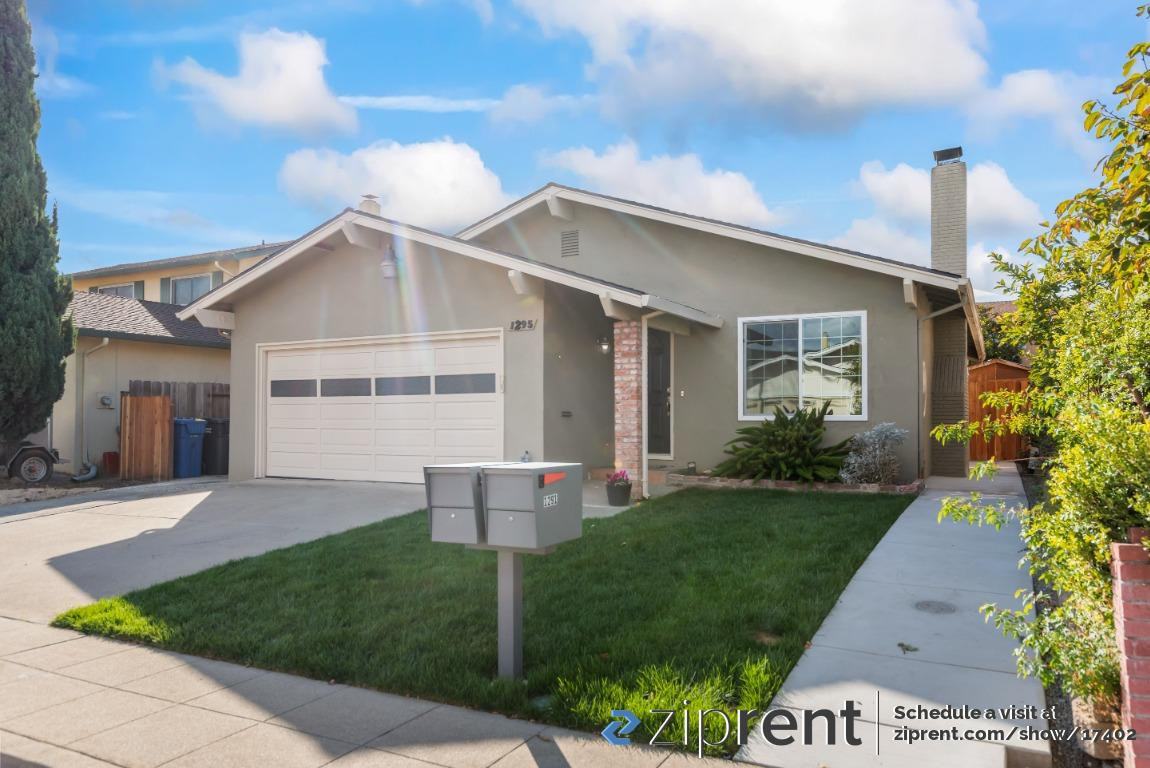 1295 Stardust Way #1295MAIN - Photo 2 of 21