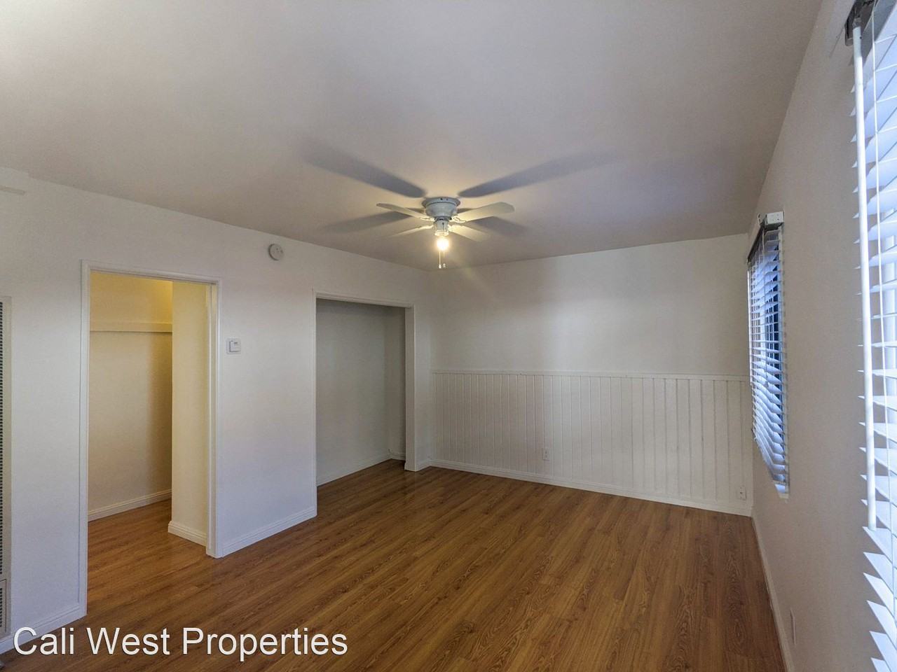 121-131 8th St - Photo 2 of 35