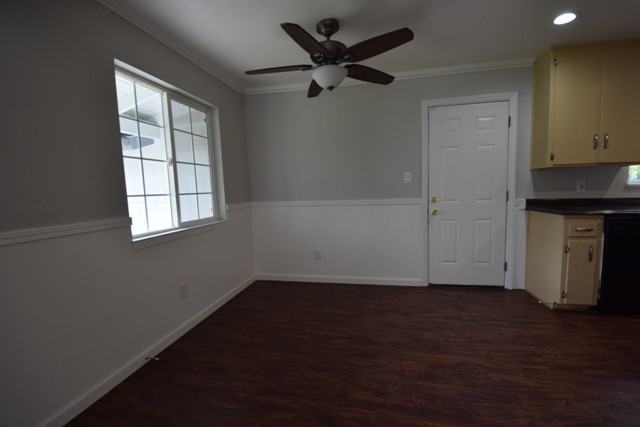 5233 Columbine Way - Photo 5 of 17