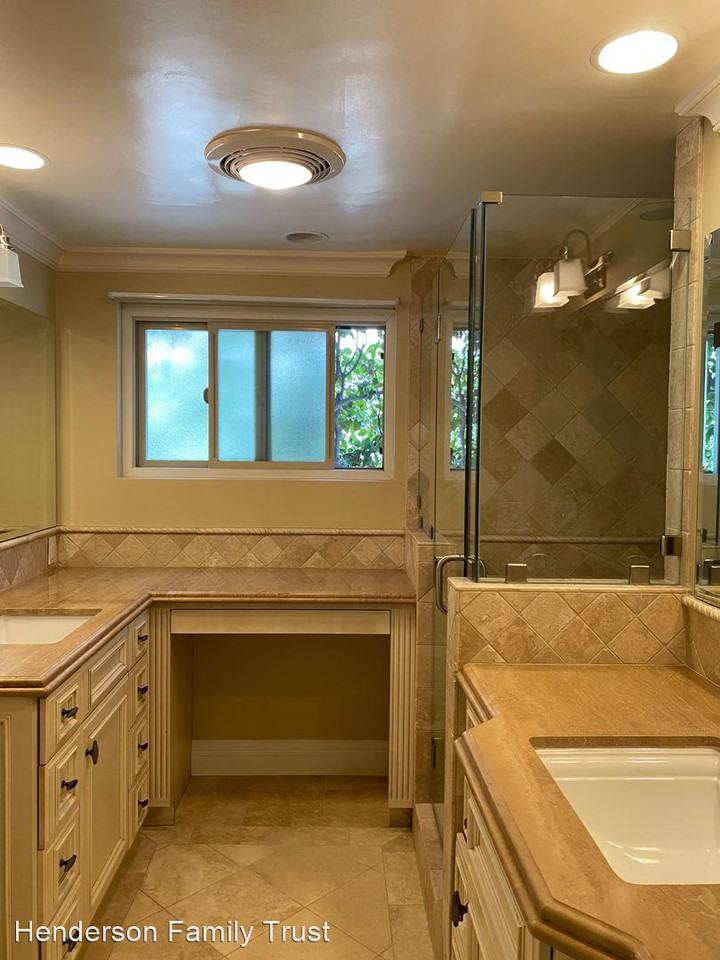 630 S Orange Grove Blvd #1 - Photo 3 of 17