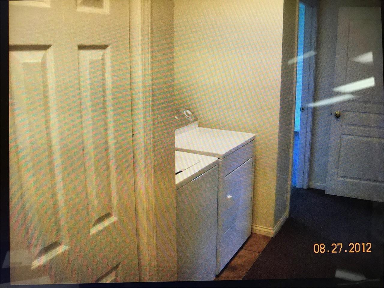 1546 Spring Bay Rd #1 - Photo 5 of 6