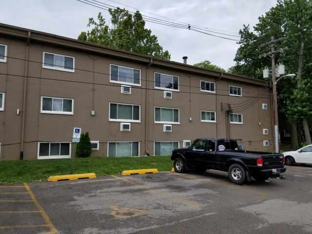 900 West Moss Avenue #1 - Photo 2 of 10