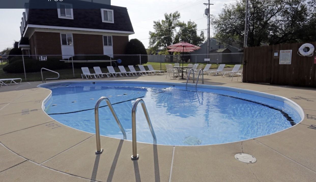 1308 West Covington Court #1 - Photo 2 of 9