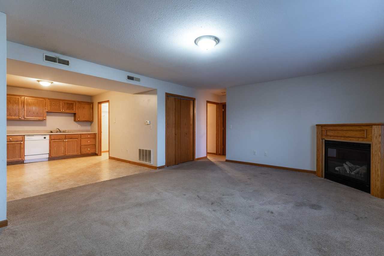 924 School Street #1 - Photo 5 of 5