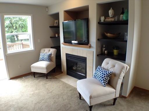 4619 21st Dr W - Photo 3 of 19