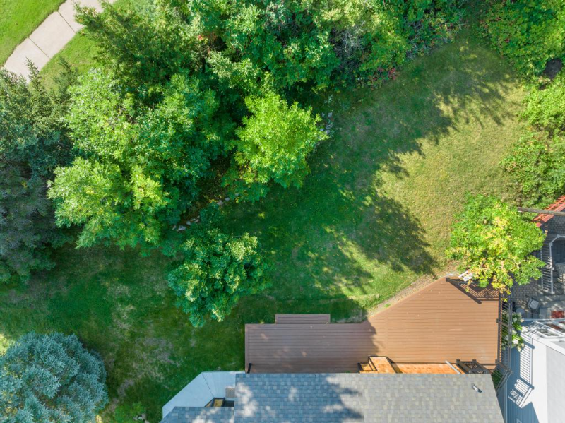 120 E Lake St #2 - Photo 3 of 13