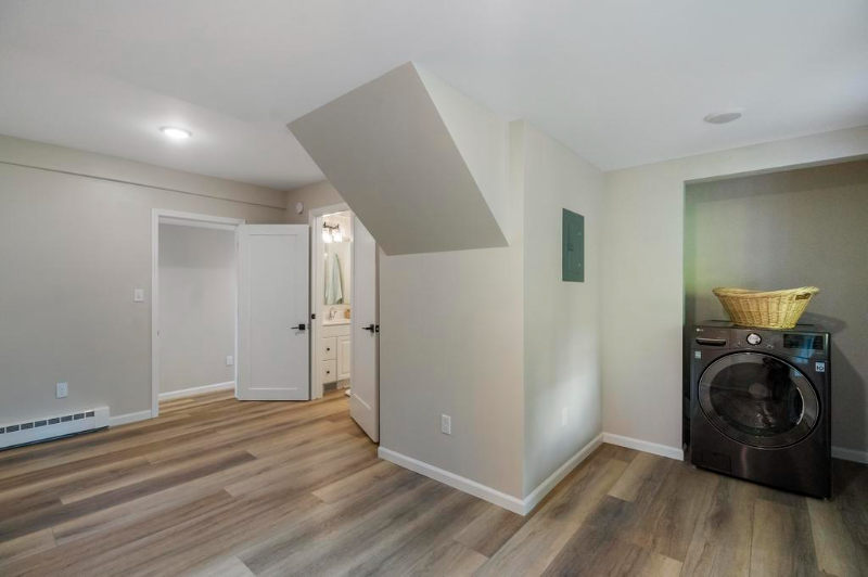 120 E Lake St #2 - Photo 7 of 13