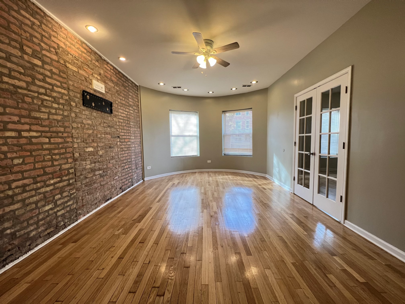 5710 South Michigan Avenue #3S - Photo 5 of 12