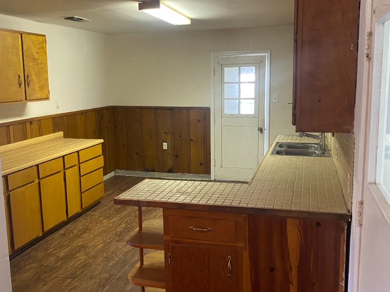 4207 Idylwood Ln - Photo 5 of 14