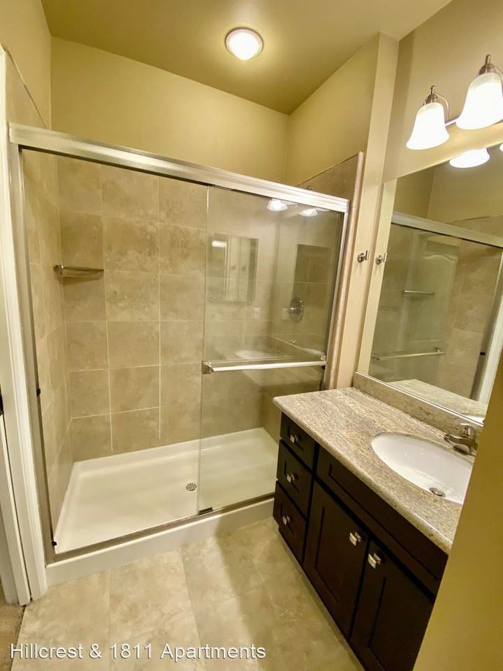 1811 Apartments - Photo 3 of 25