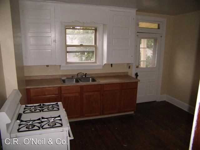 2379-2381 Neil Avenue - Photo 2 of 7