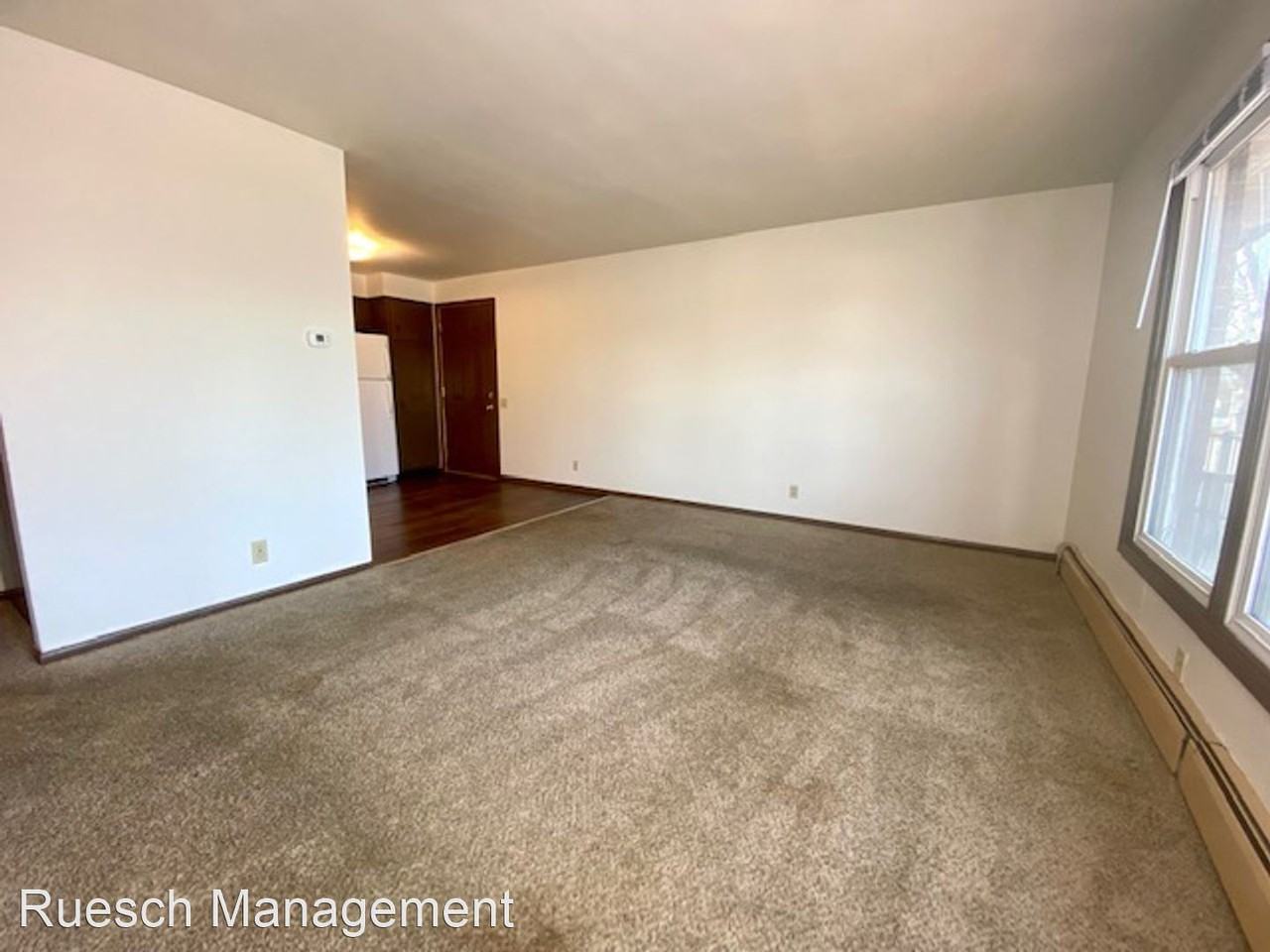 1950 Basten - Photo 3 of 18