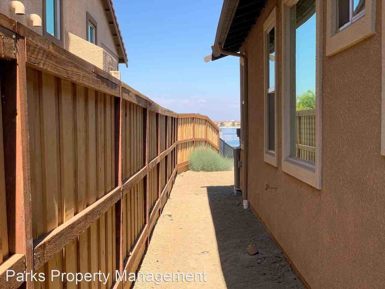 1434 Riva Trigoso Dr - Photo 3 of 23