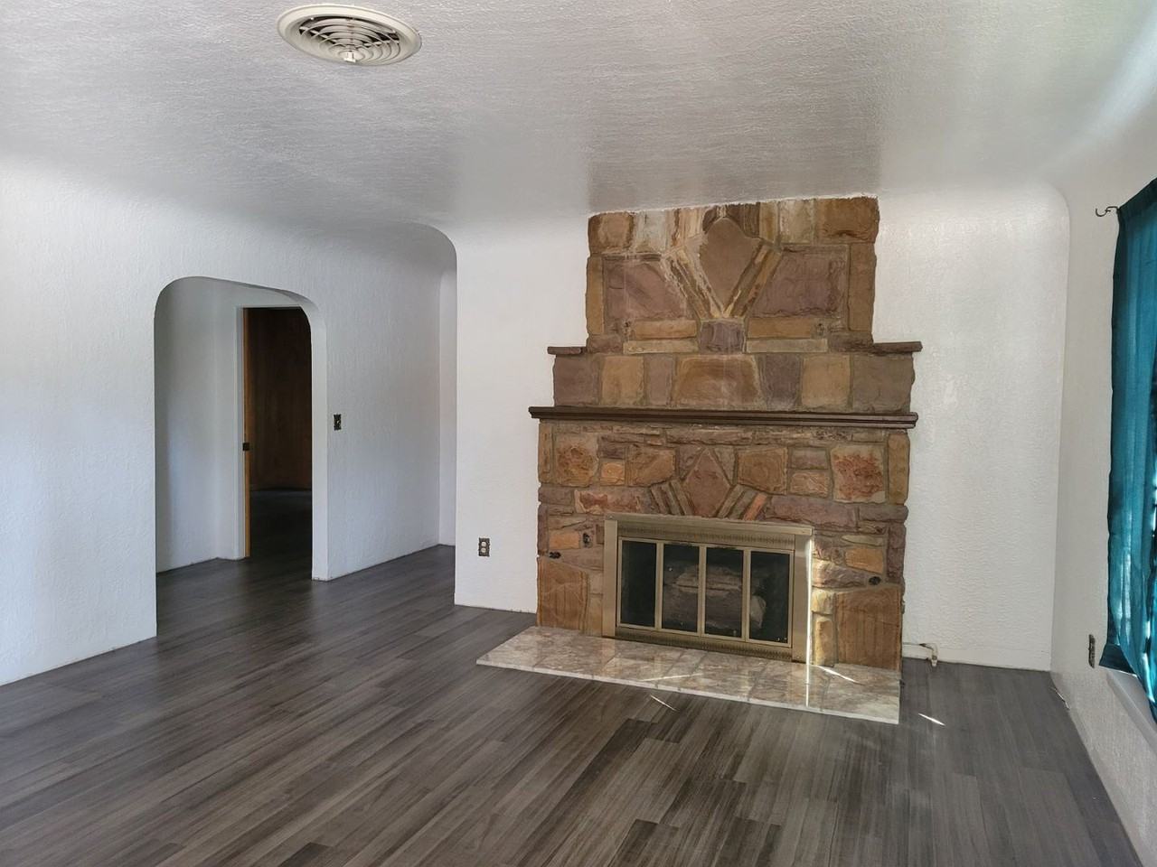 603 Mechem Dr - Photo 3 of 22