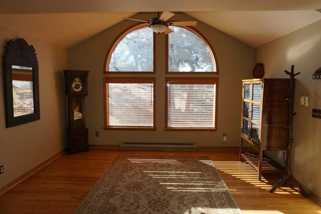 6554 Marshmerry Ln - Photo 2 of 10