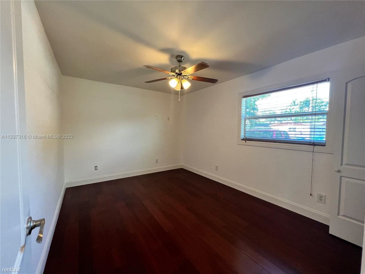 7230 Branch St - Photo 3 of 16