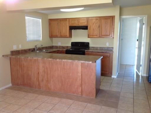 3810 W Townley Ave - Photo 2 of 11