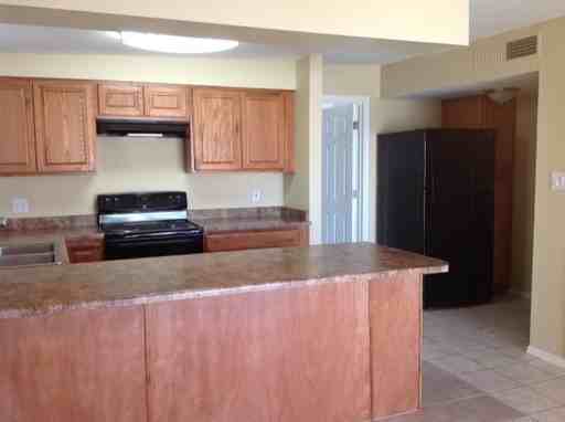 3810 W Townley Ave - Photo 3 of 11