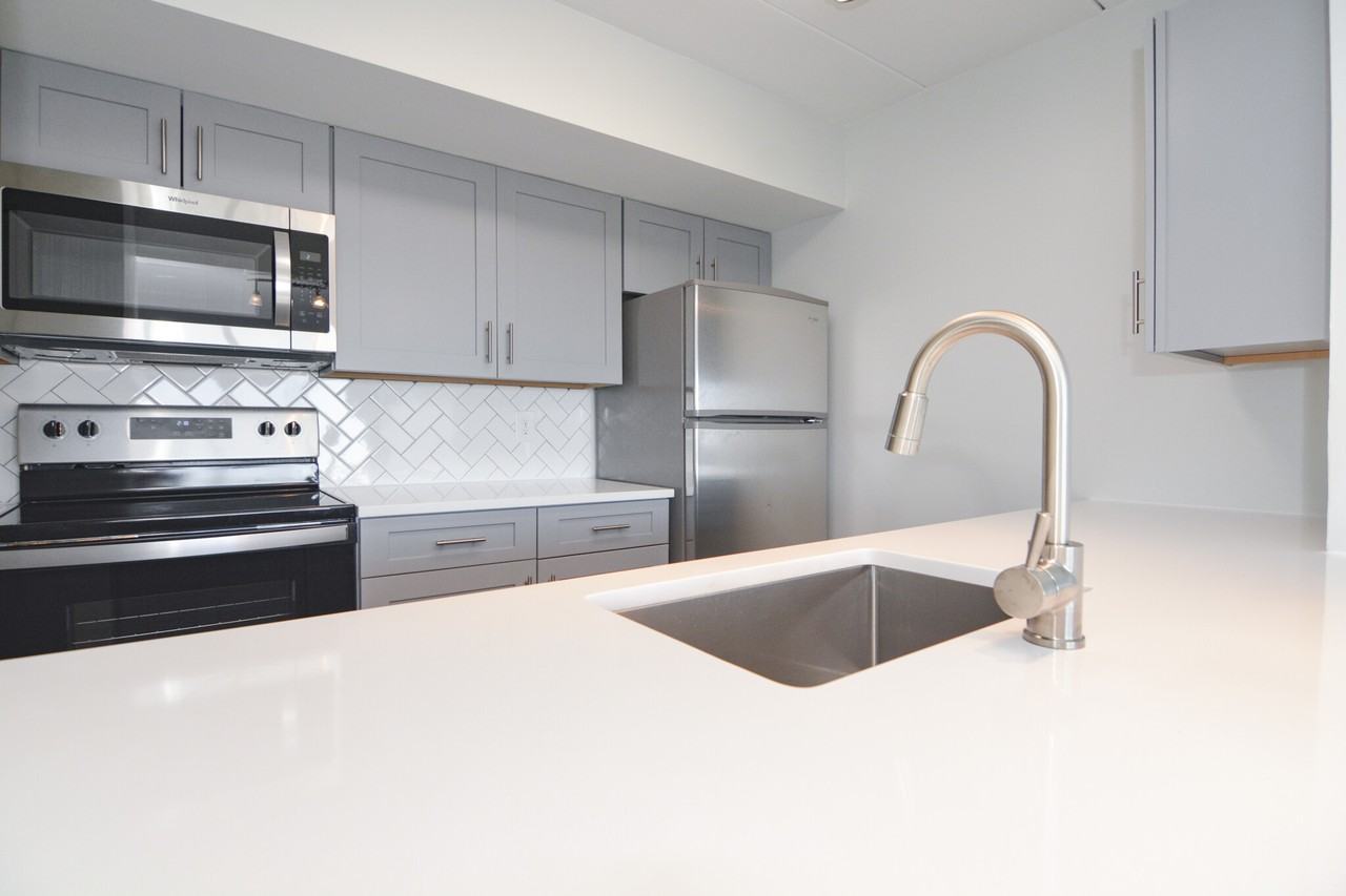 1928 Commonwealth Ave #1414 - Photo 2 of 19