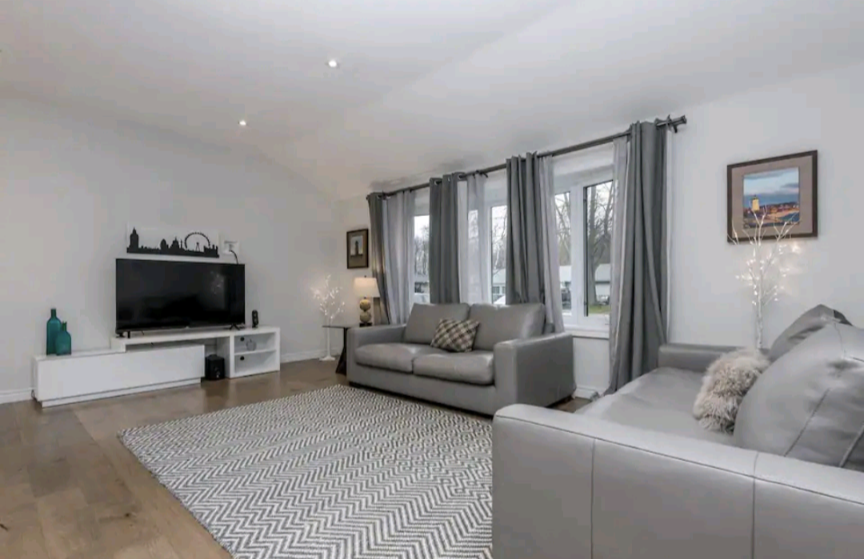 1152 Birch Road - Photo 3 of 12