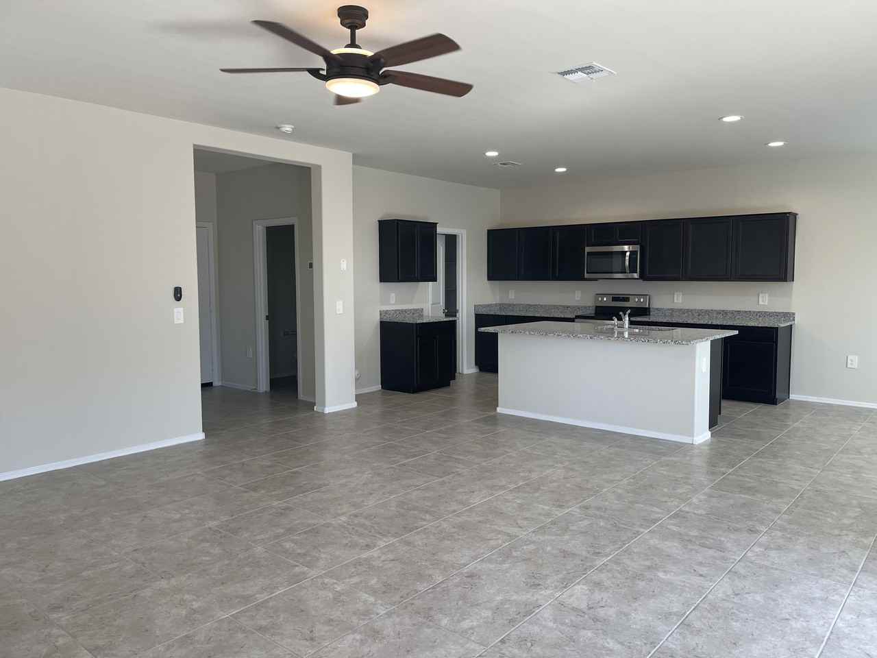 36597 W Santa Clara Ave - Photo 3 of 43