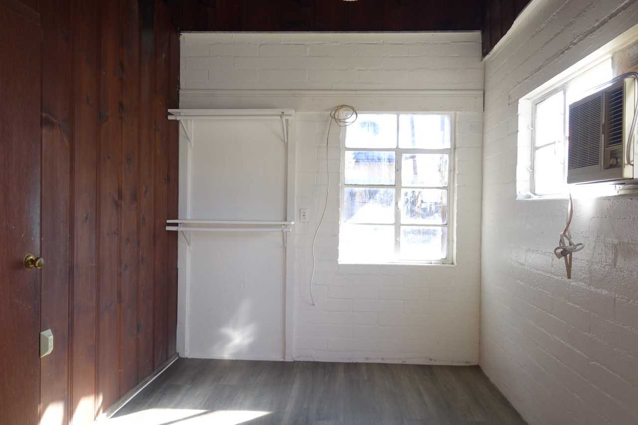 2535 N Winstel Blvd - Photo 3 of 10