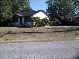 1010 Renwood Dr - Photo 2 of 10