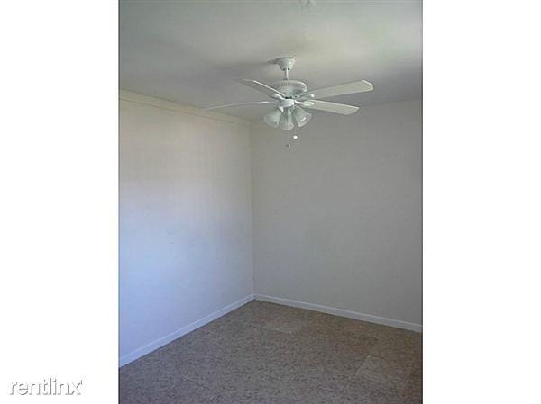 3535 NW 33rd St - Photo 2 of 13