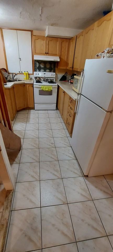 Kennedy Rd S & Steeles Ave E - Photo 4 of 7