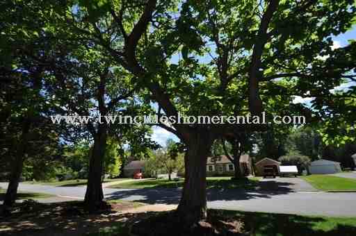 641 W Berwood Ave - Photo 2 of 19