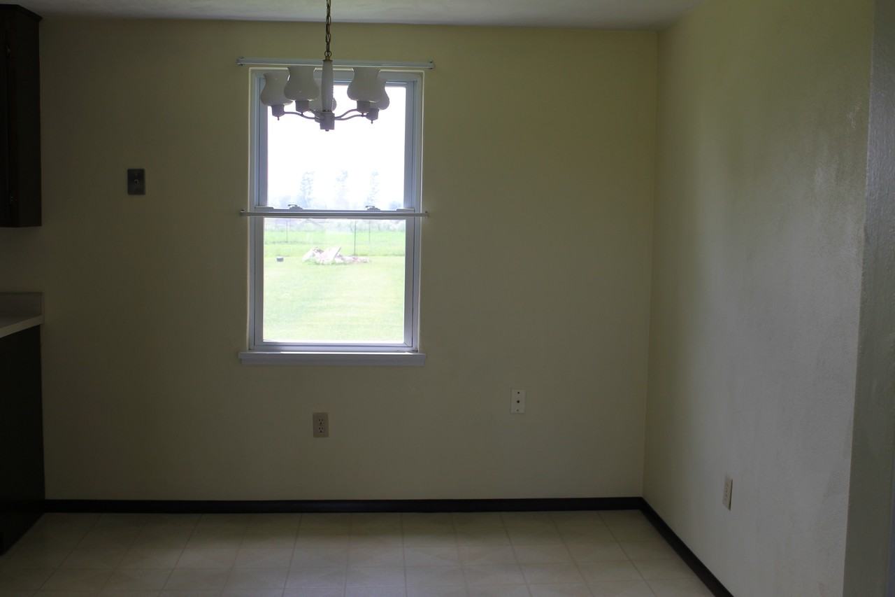 6694 Stahl Rd - Photo 3 of 10