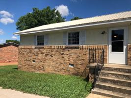 featured image of 400 Sioux Trail