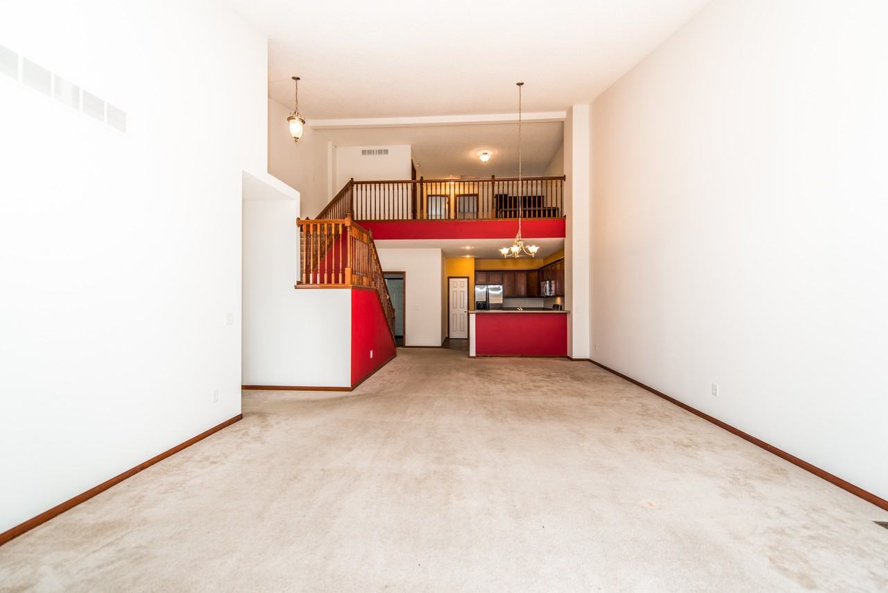 14187 Autumnwood Way - Photo 3 of 12