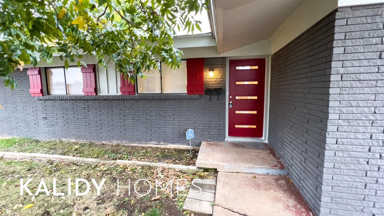 2714 Tottingham Rd #1 - Photo 6 of 50
