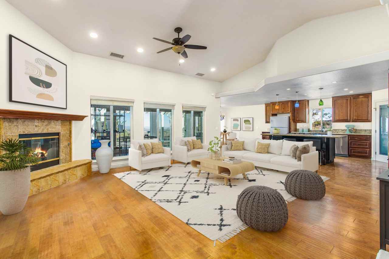 15826 East Avenue Y 8 - Photo 2 of 51