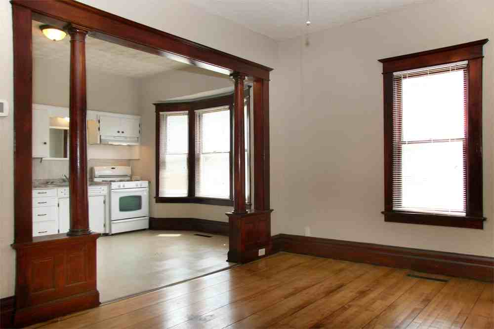 239 Birch Ave S - Photo 2 of 13