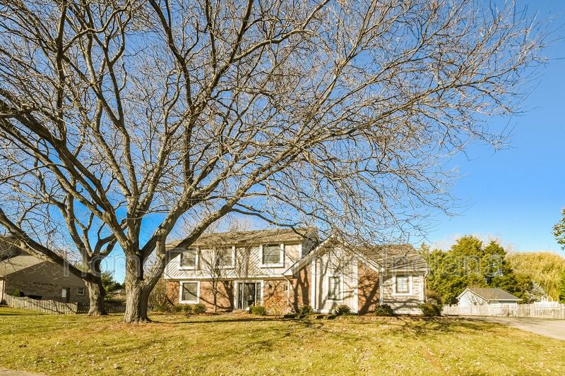 770 Bennett Rd - Photo 2 of 21