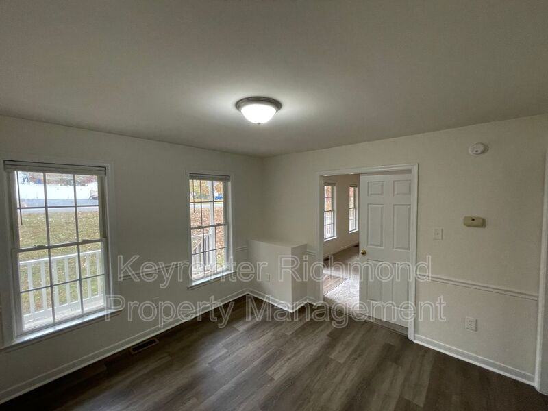 7919 Nashua Dr - Photo 2 of 12