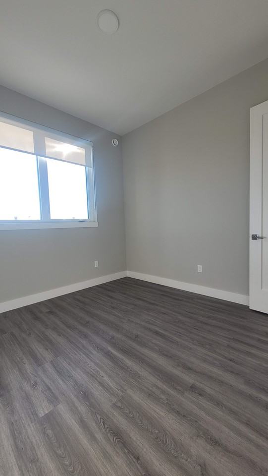 Rocklin St & Baycrest Ave - Photo 4 of 10