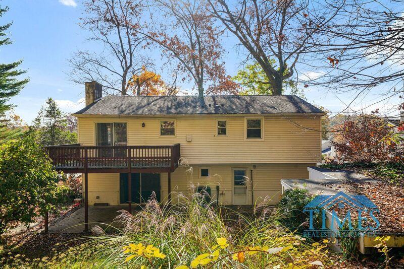 3407 Humpton Rd - Photo 3 of 36