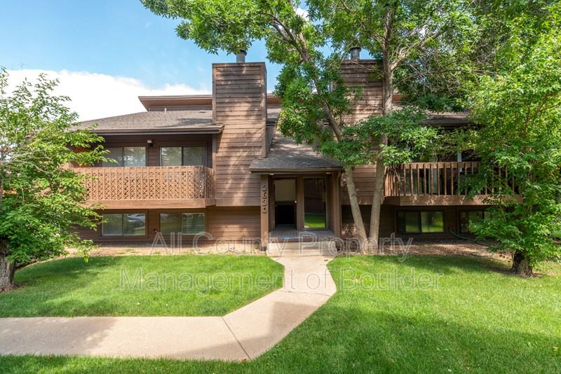 2626 Juniper Ave #4