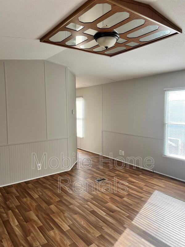 2831 Dottie Ln - Photo 3 of 11