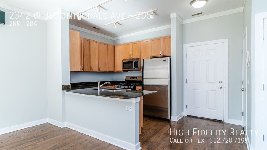 2342 W Bloomingdale - Photo 2 of 12