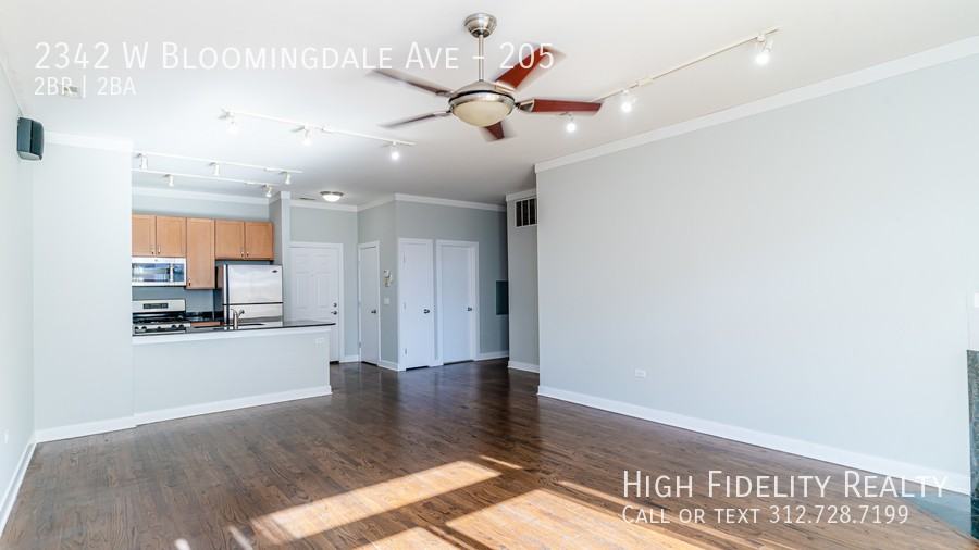 2342 W Bloomingdale - Photo 3 of 12